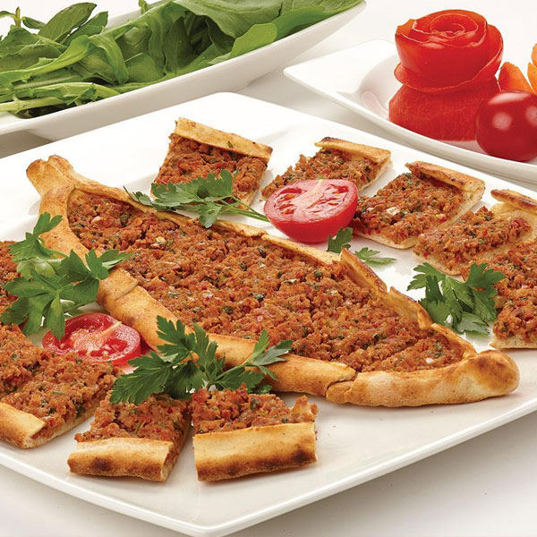 Kıymalı Pide